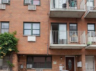 3434 10th St, Long Island City, NY 11106