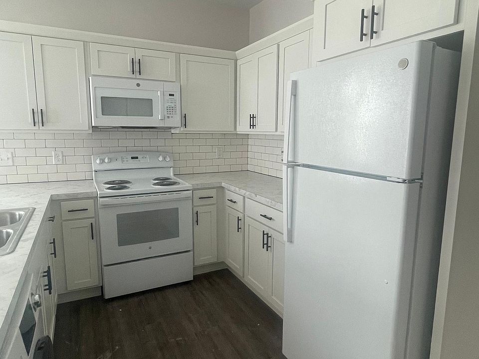 Michigan Street Apartment Homes Apartment Rentals Grand Rapids, MI Zillow