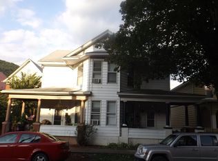 141-143 3rd St, Renovo, PA 17764