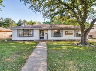 401 Wes Michael Rd, Bonham, TX 75418