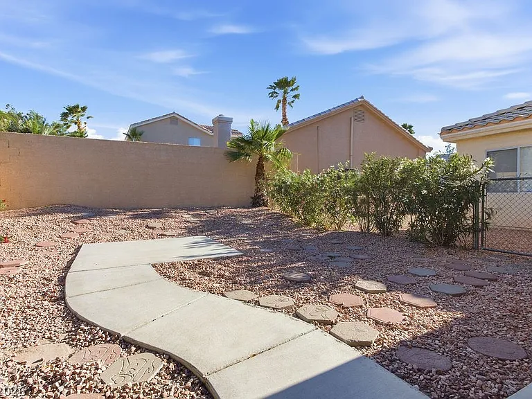 1034 Skysail Dr — Photo 47
