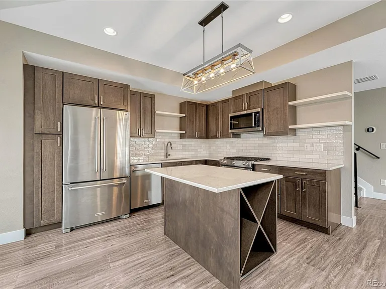 2891 W Parkside Pl — Photo 10