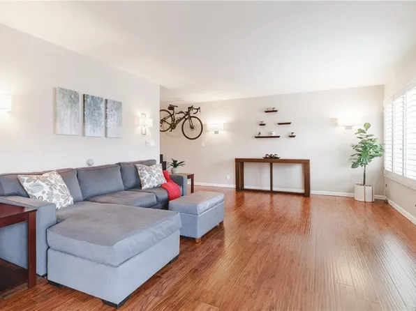 333 Junipero Ave APT 2B, Long Beach, CA 90814