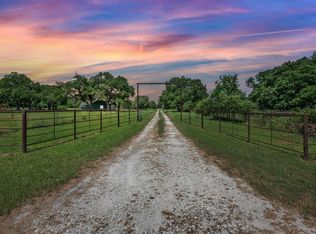 9393 Locke Rd, Bryan, TX 77808