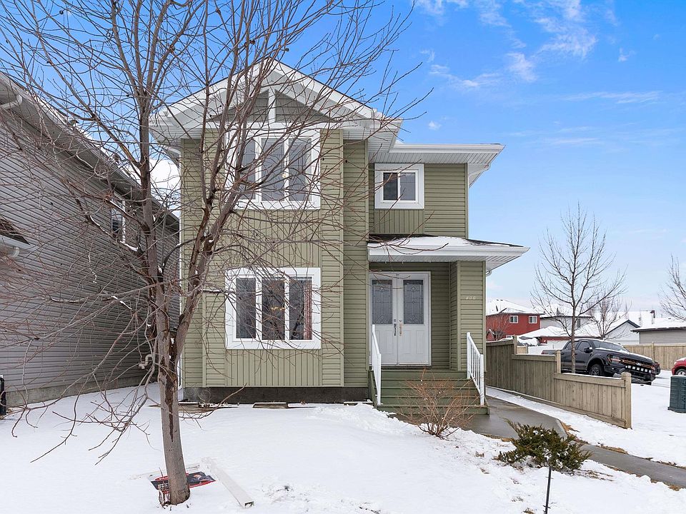1st image of 598 Tamarack Rd NW