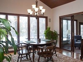 5th image of 1008 Williamsburg Dr
