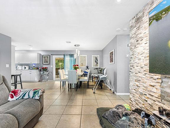 3rd image of 2040 46th Ter SW