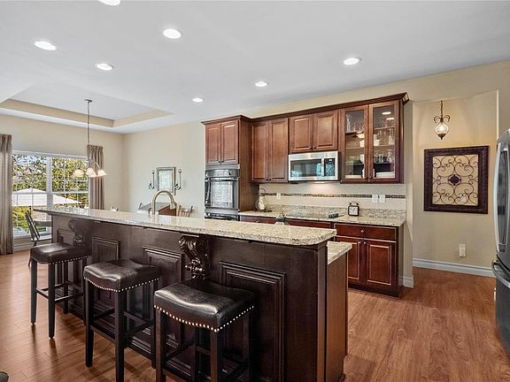 2nd image of 138 Meadows Of Wildwood Blvd