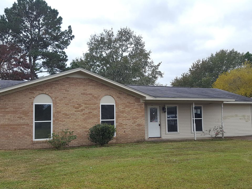 1st image of 363 Ginger Dr #D