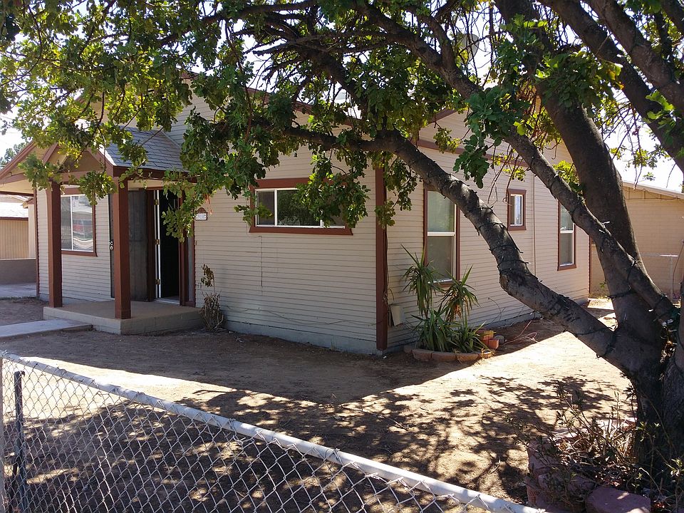 1st image of 910 N 92nd Ave