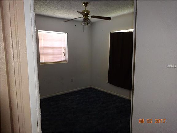 3rd image of 2443 Forest Dr