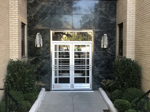 350 Cabrini Boulevard