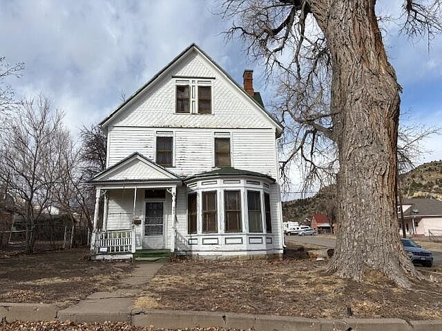 1st image of 801 W Baca St