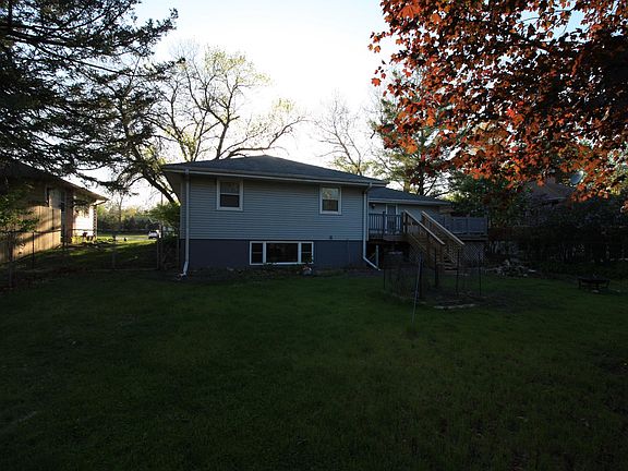 4th image of 326 Westwood Dr