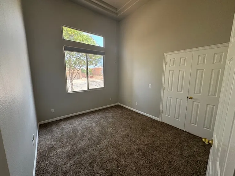 2409 E 200 S — Photo 11