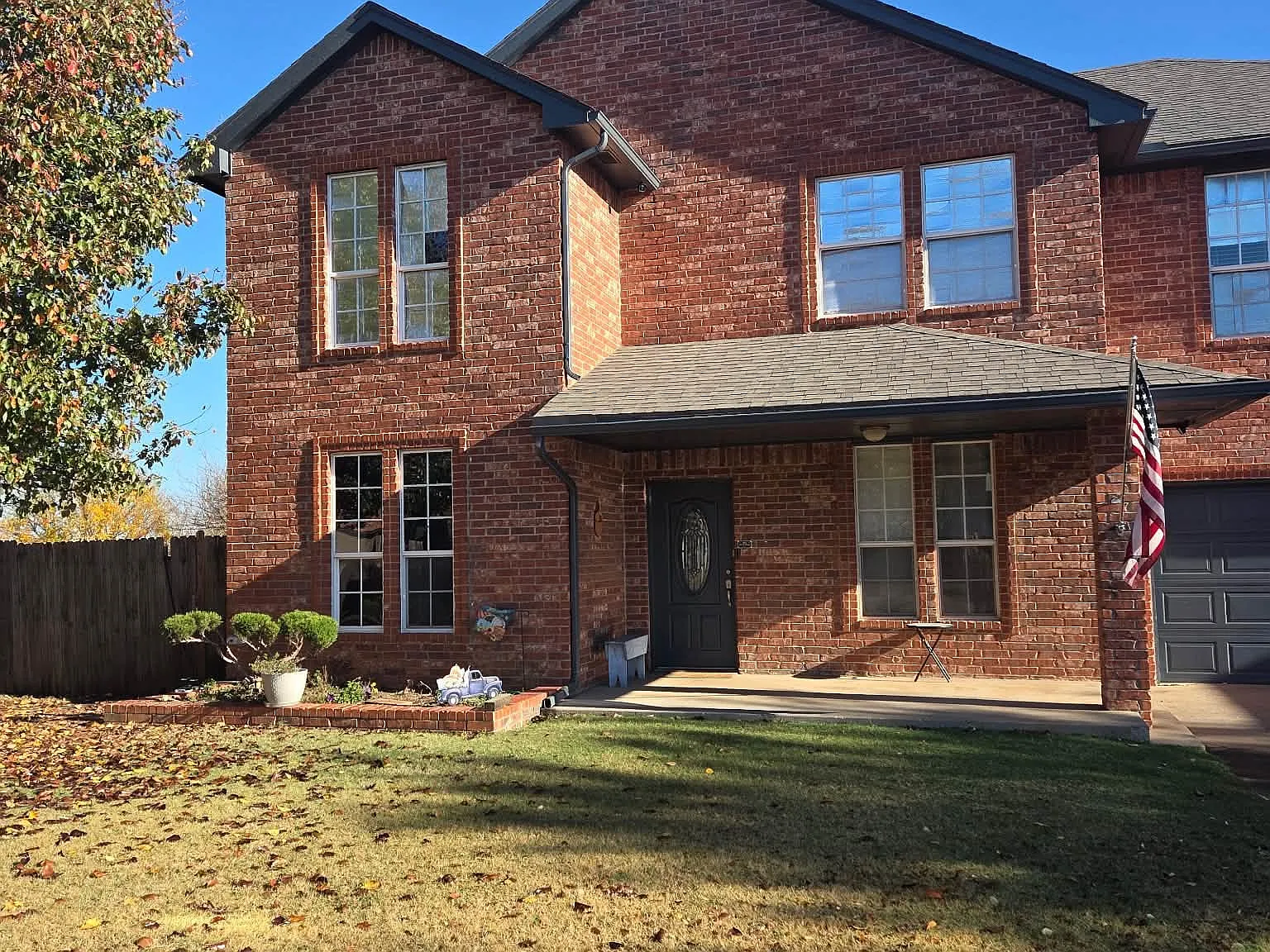 4 bed, 2754 sqft, $2,800 — Photo 1
