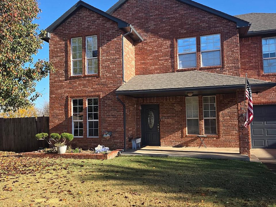 1st image of 4724 Roche Dr