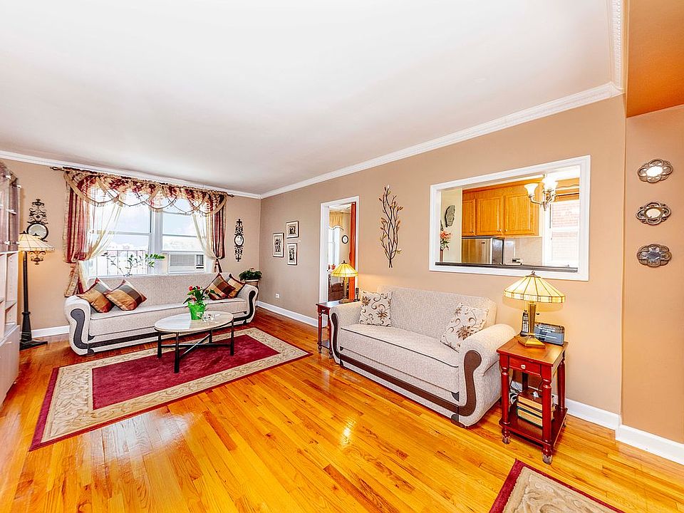 1st image of 2250 Benson Ave #5A