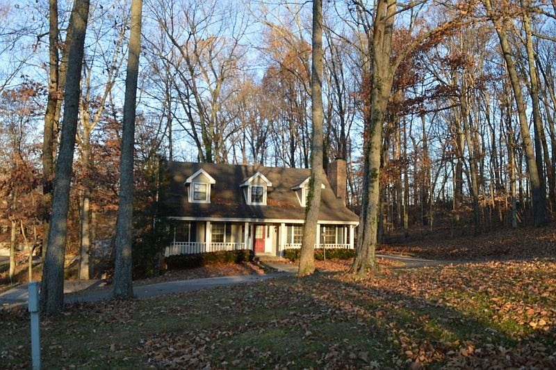 1st image of 815 Shady Bluff Trl