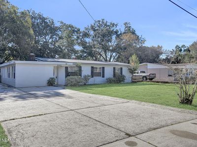 2431 LAKE LUCINA Drive N, Jacksonville, FL, 32211