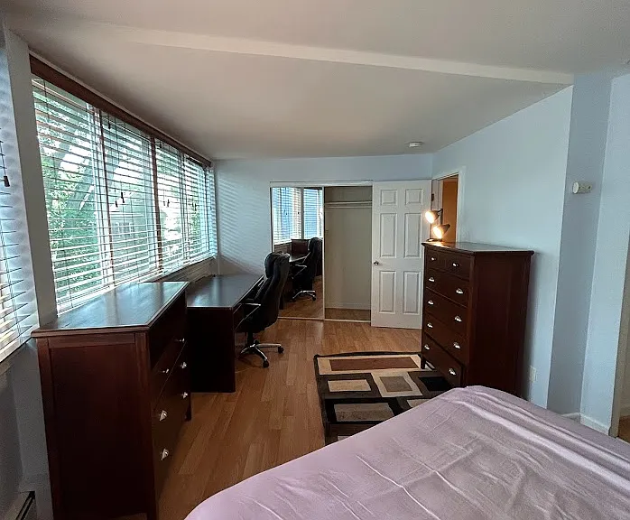 516 Green St #2C — Photo 6