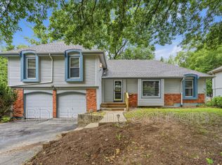12812 Bristol Ave, Grandview, MO 64030