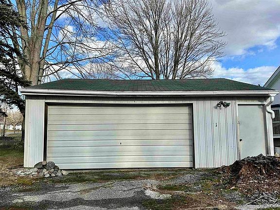 5th image of 4654 King Rd