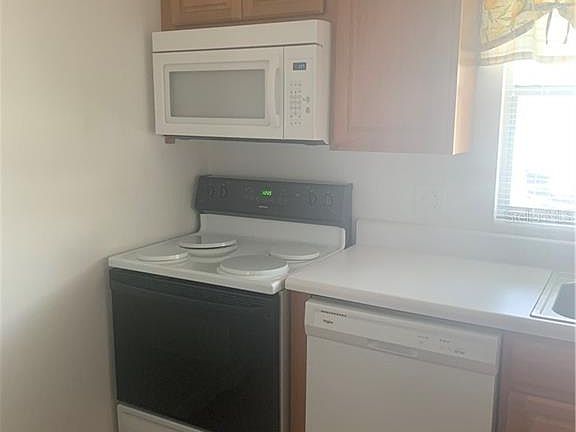 5th image of 720 E Minnesota Ave APT B