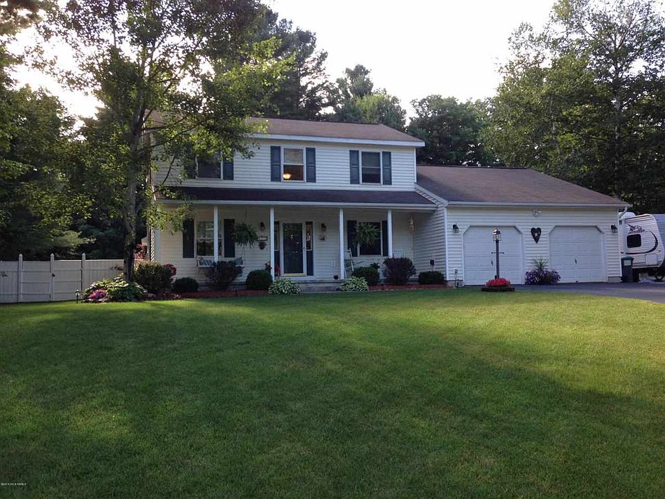 1st image of 13 Vincent Pl