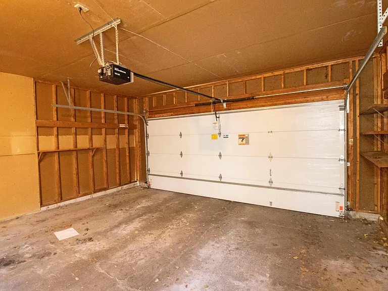 4215 Sylvia Ln S — Photo 15