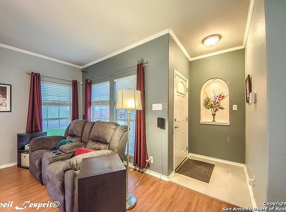4th image of 15122 Kamary Ln