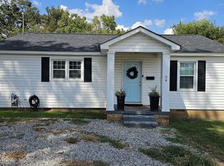 54 E Morse St, Forsyth, GA 31029