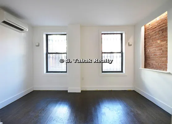 Rented by Duscany Financial Group | media 64