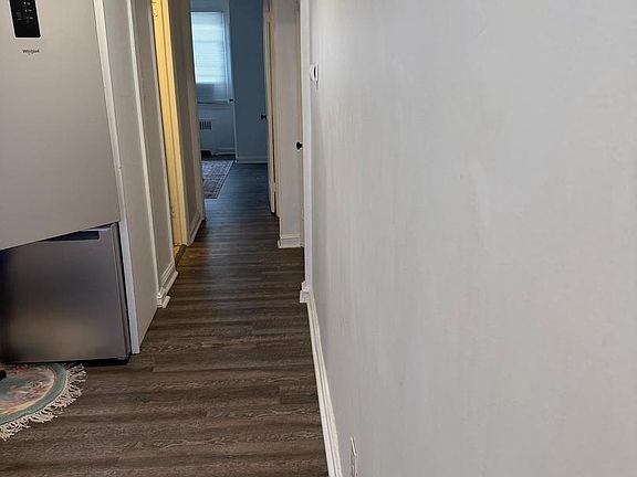 5th image of 808 Derwyn Rd