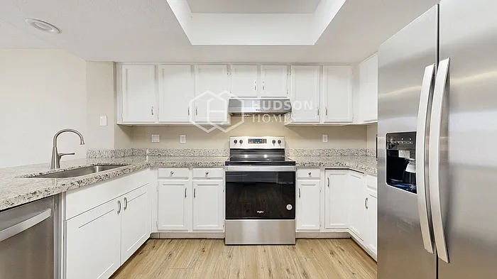 441 E Taro Ln — Photo 9