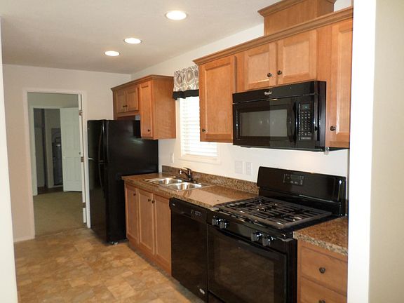 3rd image of 1250 Strandwyck Dr #152