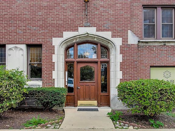 2nd image of 1103 Holly Ct APT 207