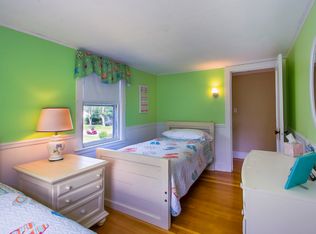 57 Chalker Beach Rd, Old Saybrook, CT 06475