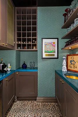 Sold by Sotheby's International Realty | media 22