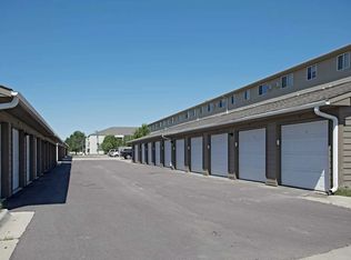 Auburn Manor Apartments, Sioux Falls, SD 57107