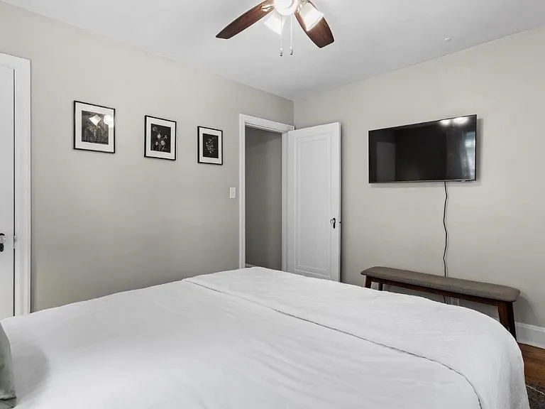 3445 Oak View Pl — Photo 18