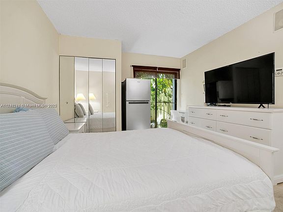 3rd image of 219 Poinciana Dr #209