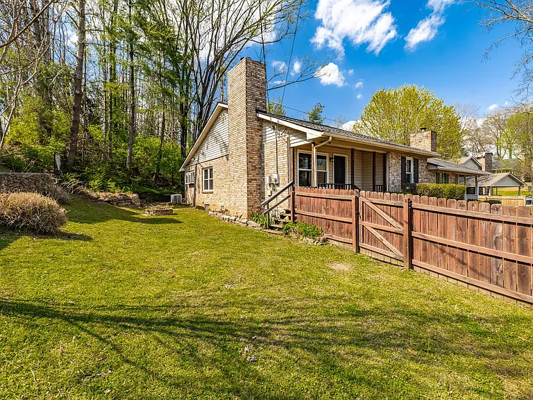 5507 Hill Ct — Photo 62
