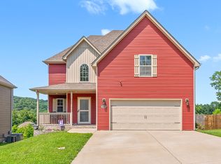 1045 Winesap Rd, Clarksville, TN 37040