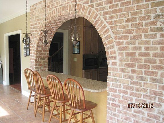 3rd image of 103 Redbud Dr
