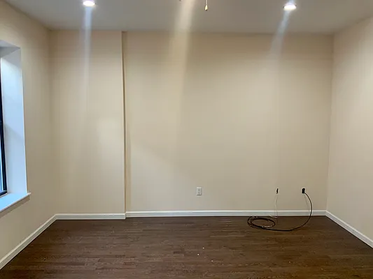 Rented by Access New York Group | media 4