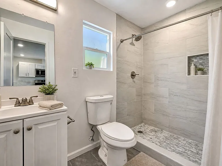 4340 Utah St #100 — Photo 9