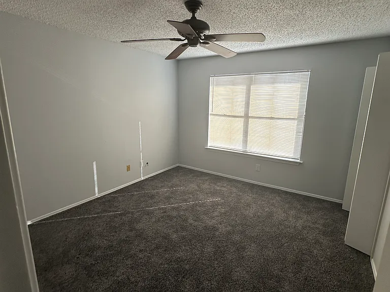 3005 Whisper Oaks Ln #A — Photo 10