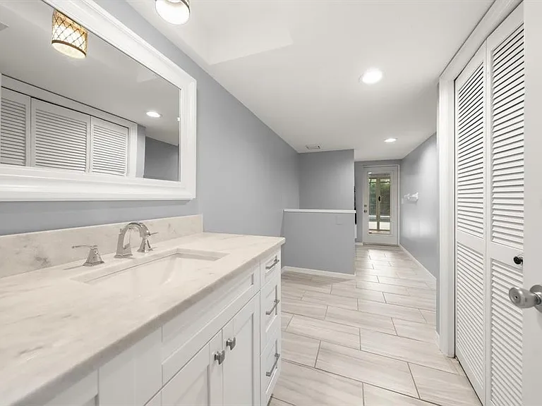 13903 Oberlin Manor Way — Photo 28
