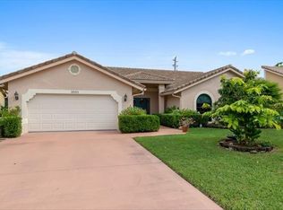8531 NW 80th St, Tamarac, FL 33321
